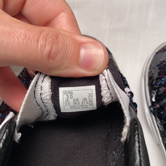 Vans slip on EUC - Picture 7 of 9